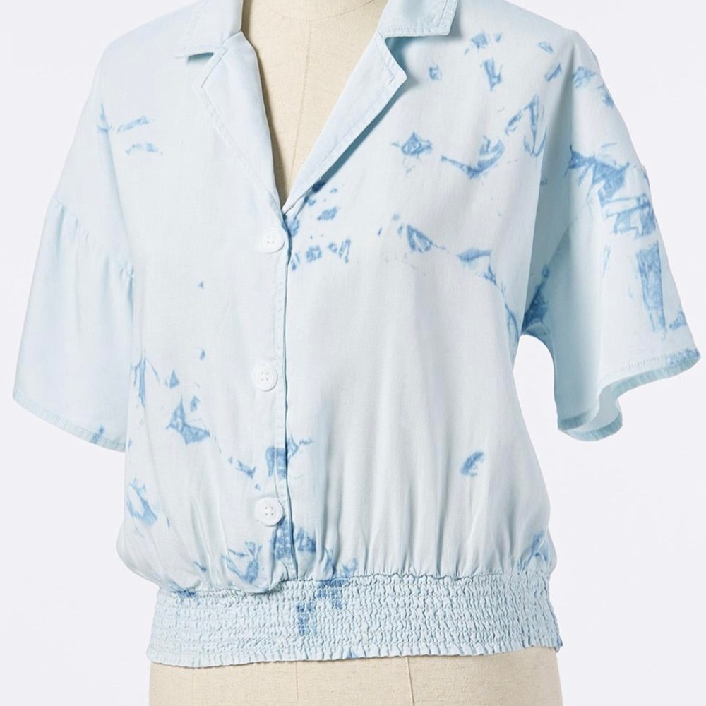 Sky Smocked Top